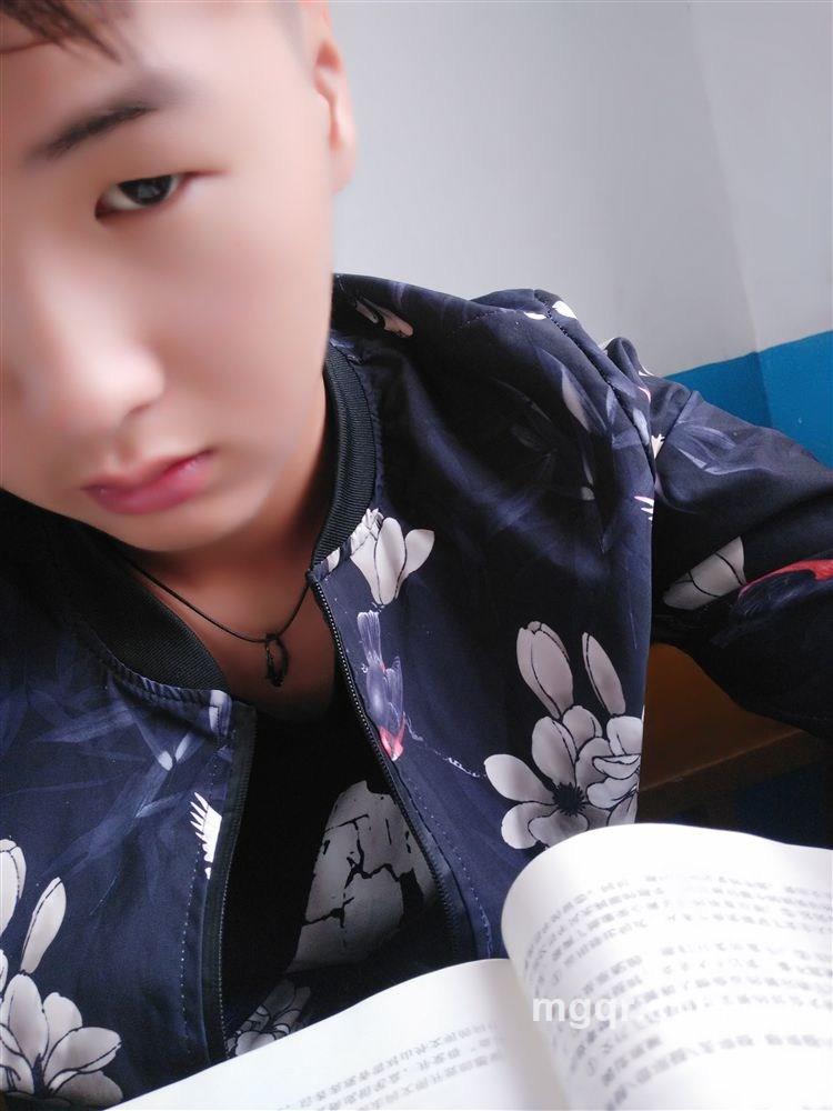 想被调教的头像