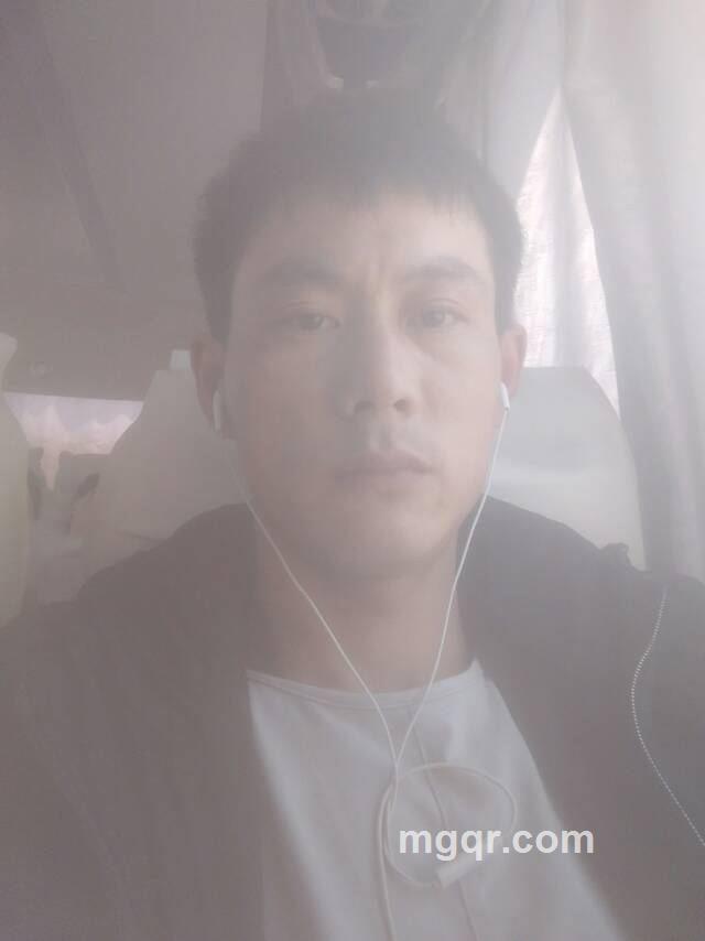 一切顺其自然的头像