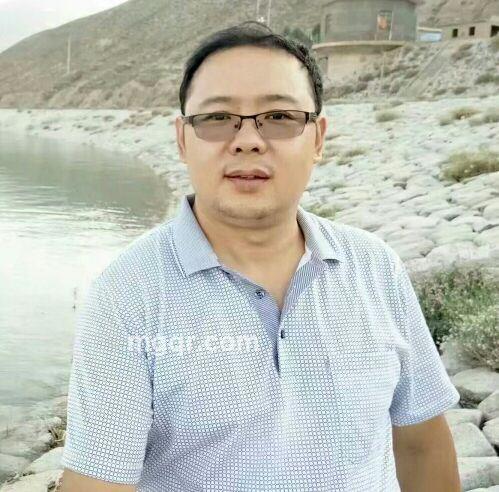 激情澎湃的头像