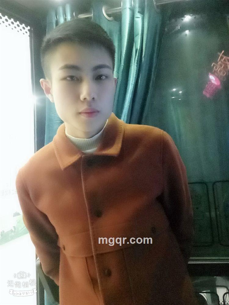 别拿青春做赌注的头像