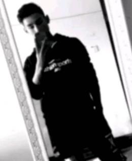 年轻器大的头像