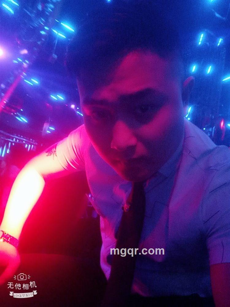 激情四射男儿本色的头像