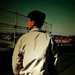 等风的云@\的头像