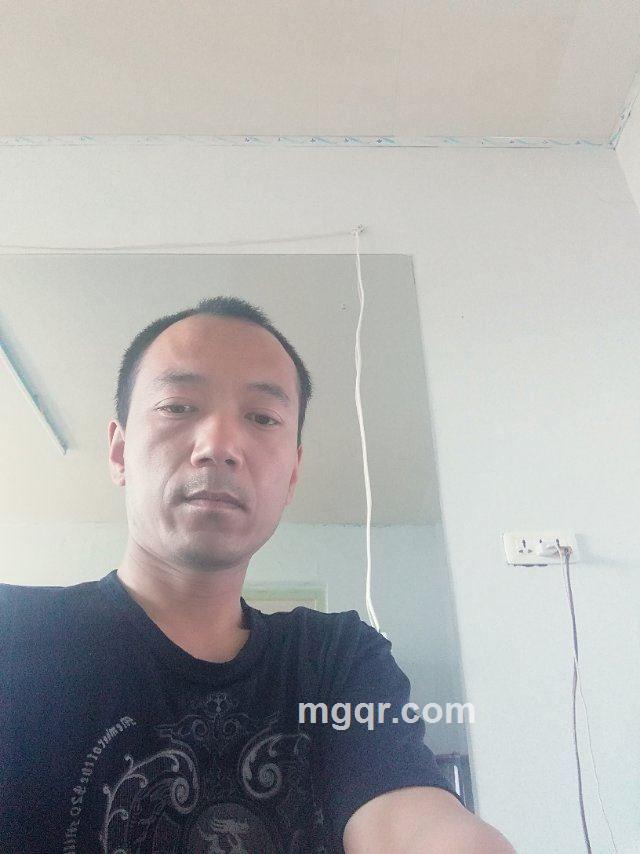 迷茫半支烟的头像