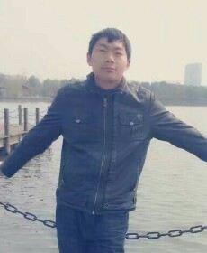 无聊玩玩的头像