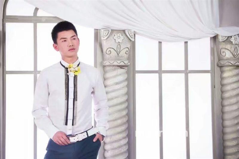 钟爱一生的头像