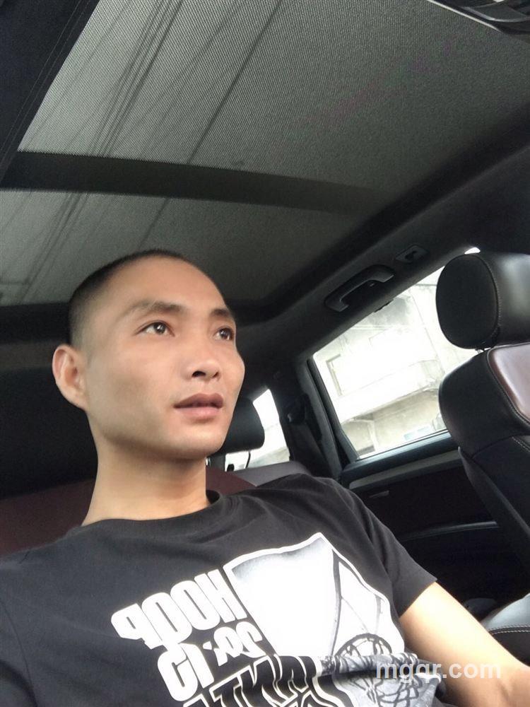 飞翔18356831077
