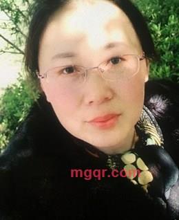 惠惠惠灰的头像