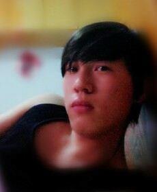 再不疯狂就老了的头像