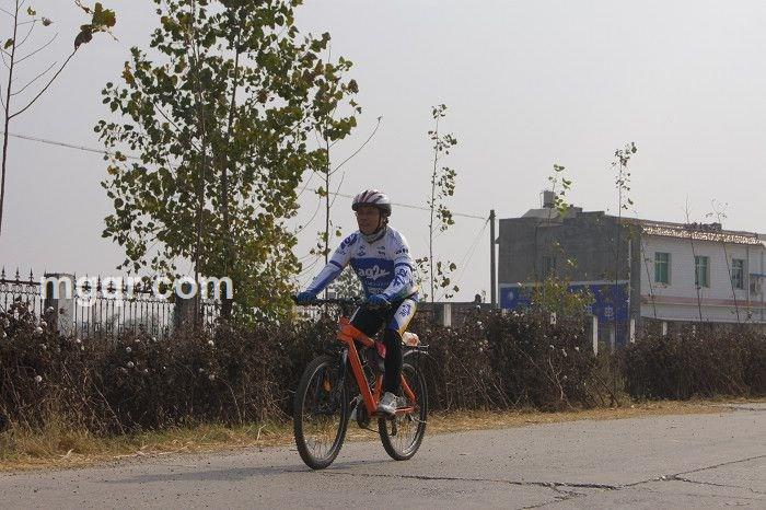 天高云淡的头像