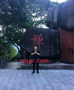 拼搏就会成功的头像