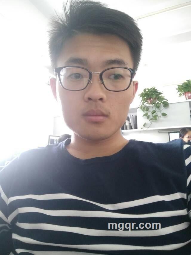 自在衍生月的头像