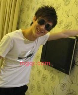 小晗天天的头像