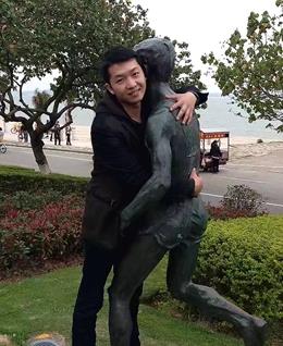 佛都渡不了的浪的头像