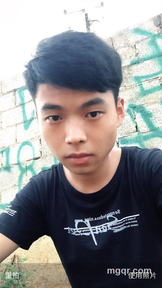 莫回头°的头像