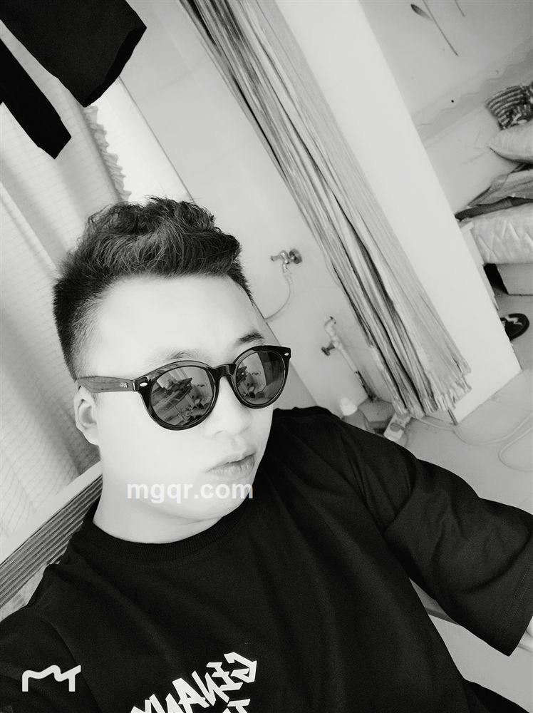 孤独患者的头像