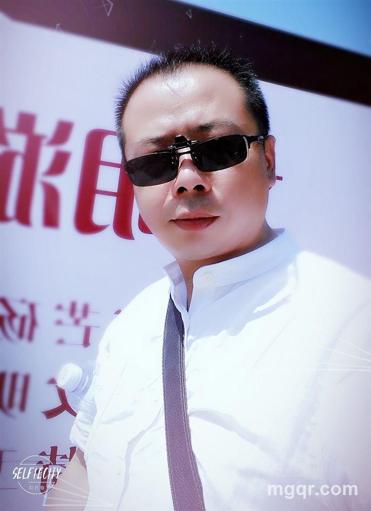 砂岩掰不开的头像