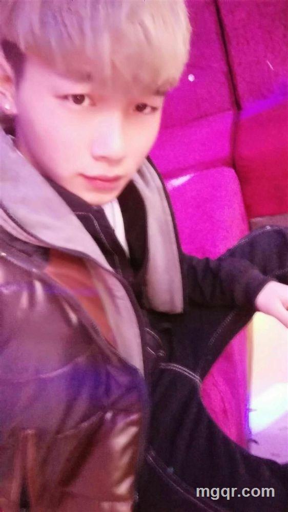 无聊死了的头像