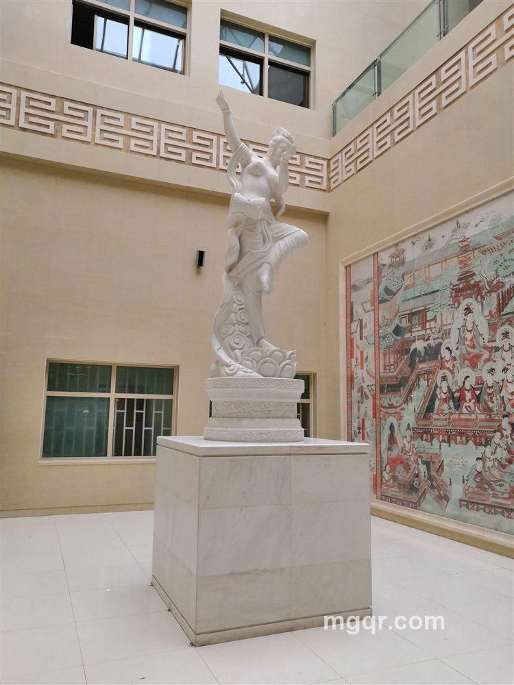 一望无际的头像