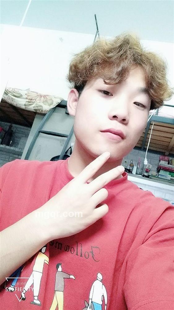 寂寞的夜有我的头像