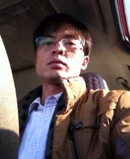 劝君莫笑的头像