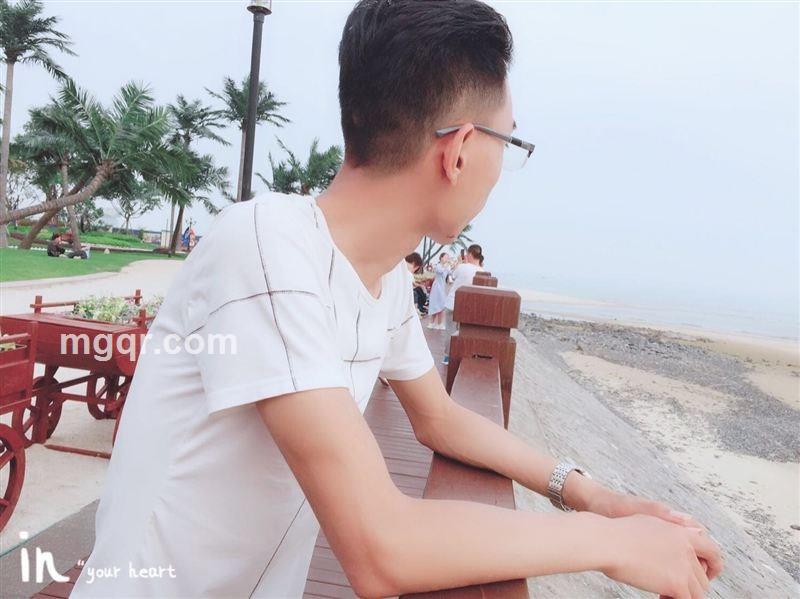低调灬奢华的头像