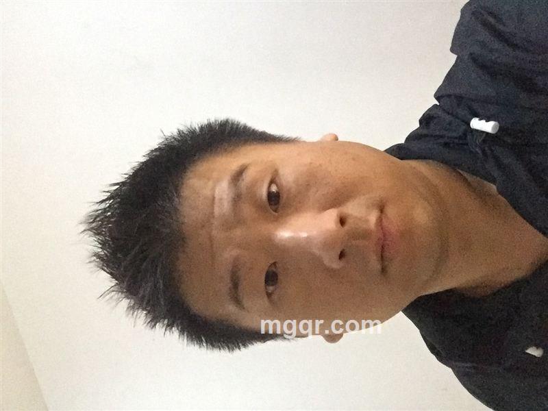 龙龙的头像