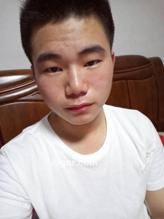 上善若水厚德载物的头像