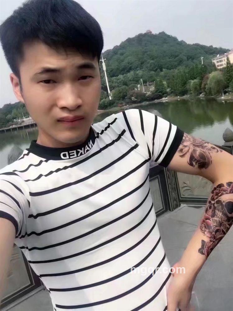 找个姐姐疼我的头像