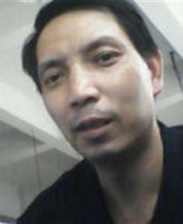 m雾中赏花的头像