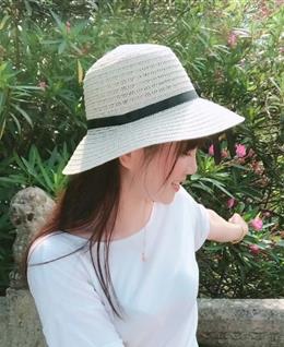 爱笑的小酒窝的头像