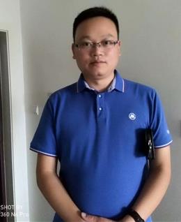 甲乙丙丁——的头像