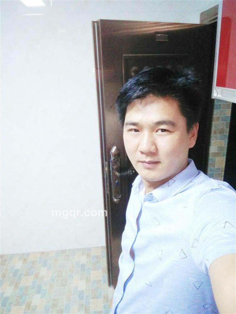 悄然而过的头像