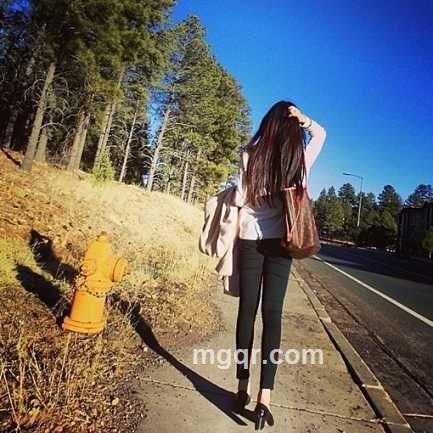 铿锵玫瑰的头像