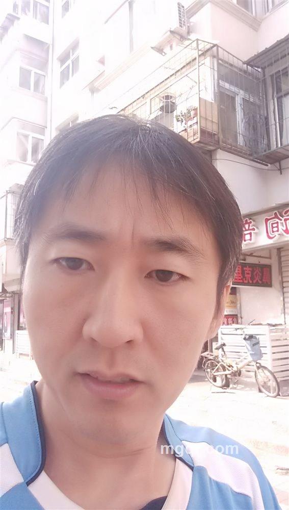 官人潇洒走一回的头像