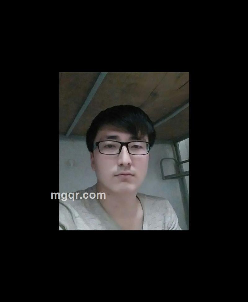 实际我只是一个小处男的头像