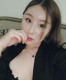 何处惹尘埃的头像