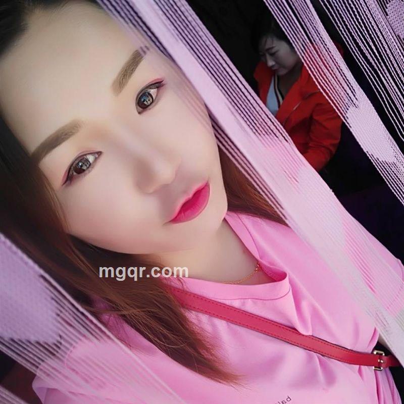 黑色玫瑰的头像
