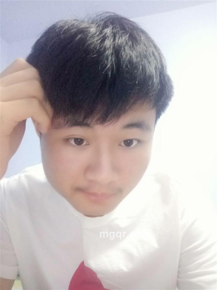 吕某的头像