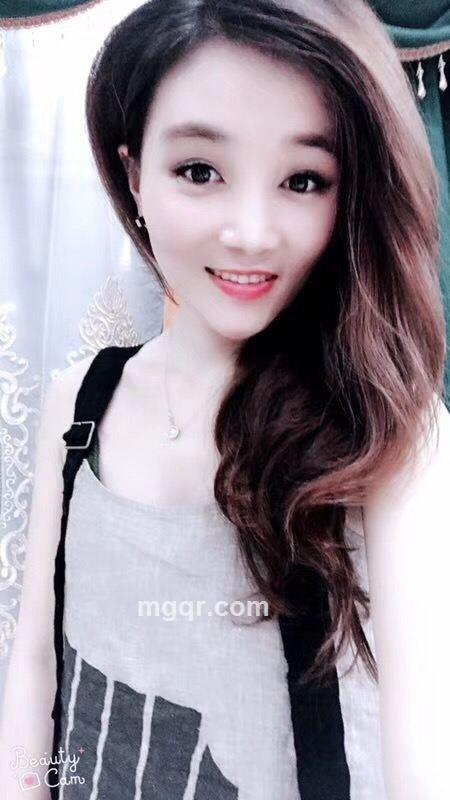 微笑向暖的头像