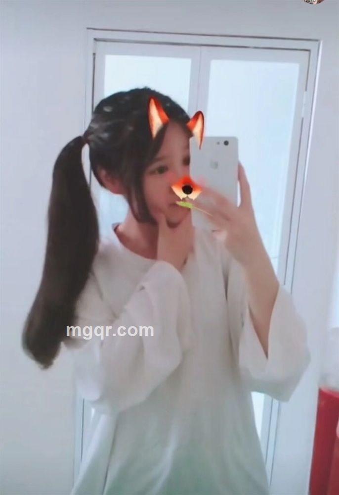 小猪猪吖的头像