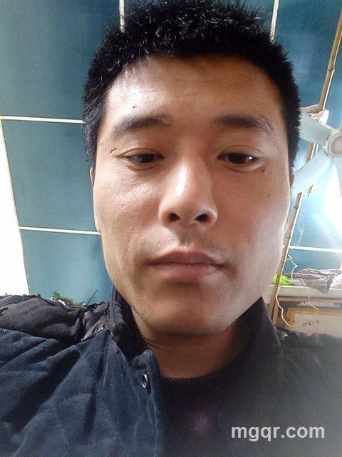 沙漠中的一滴水的头像