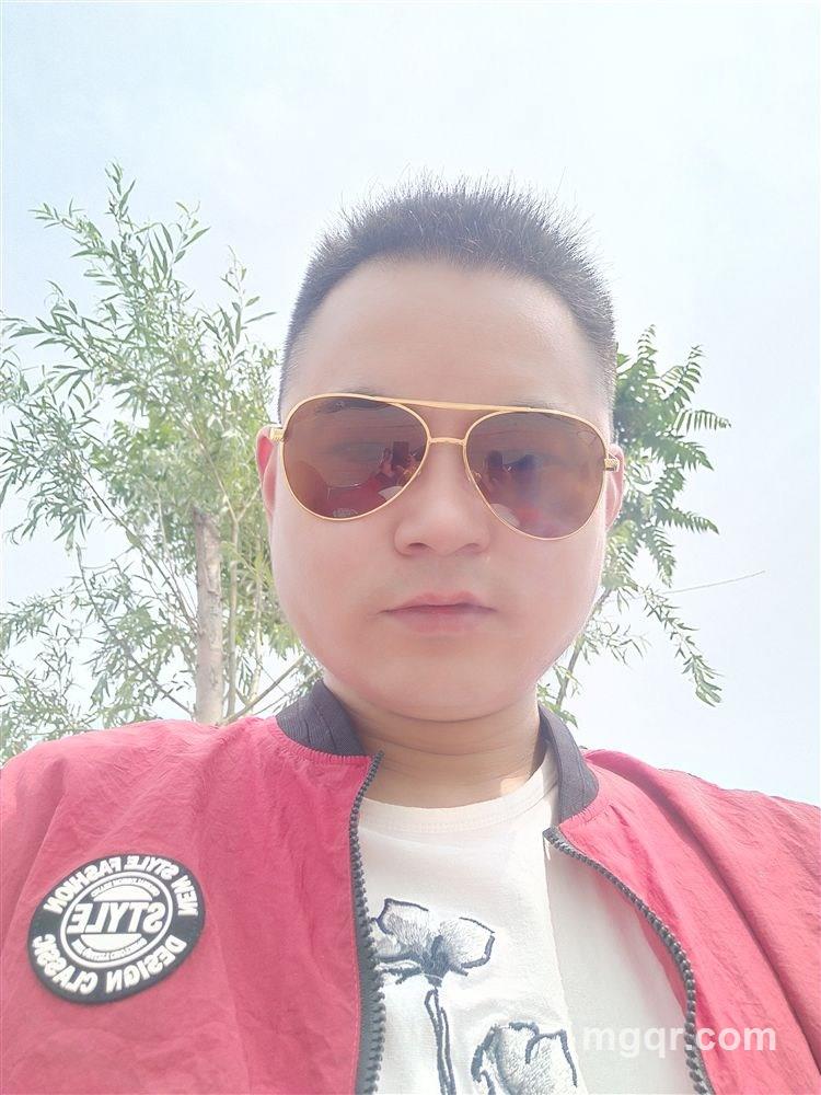 留另污流衣宜刘耳妻的头像