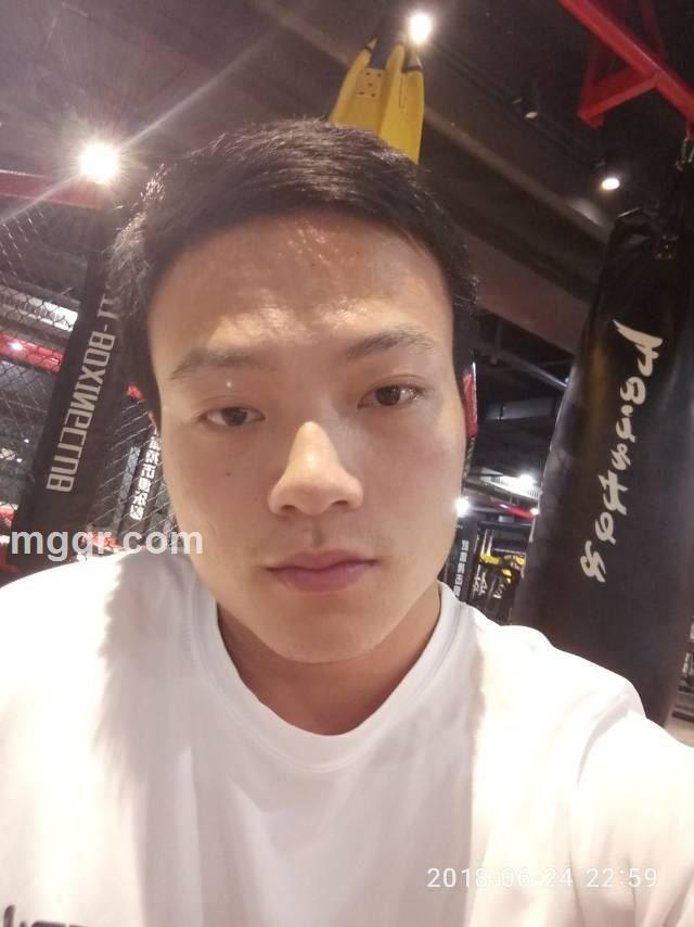 夜的黑.