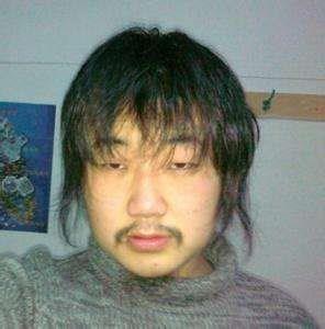 打飞机十年的头像