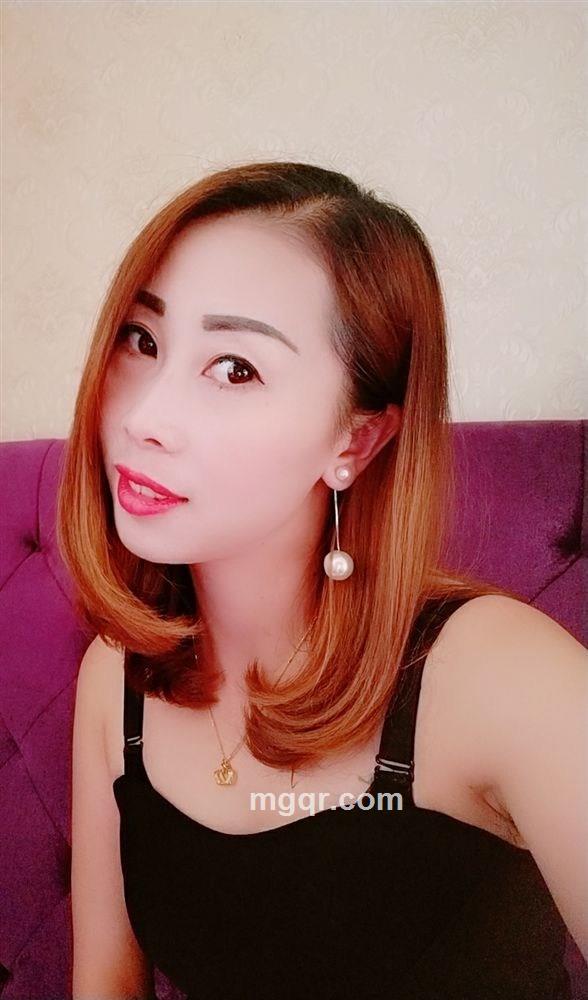 爱笑的女人运气好的头像