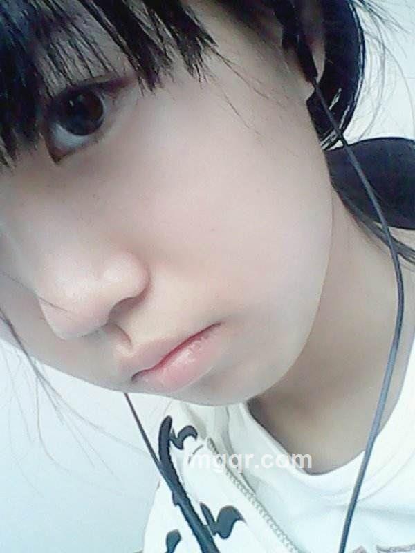 冬风下雨的头像