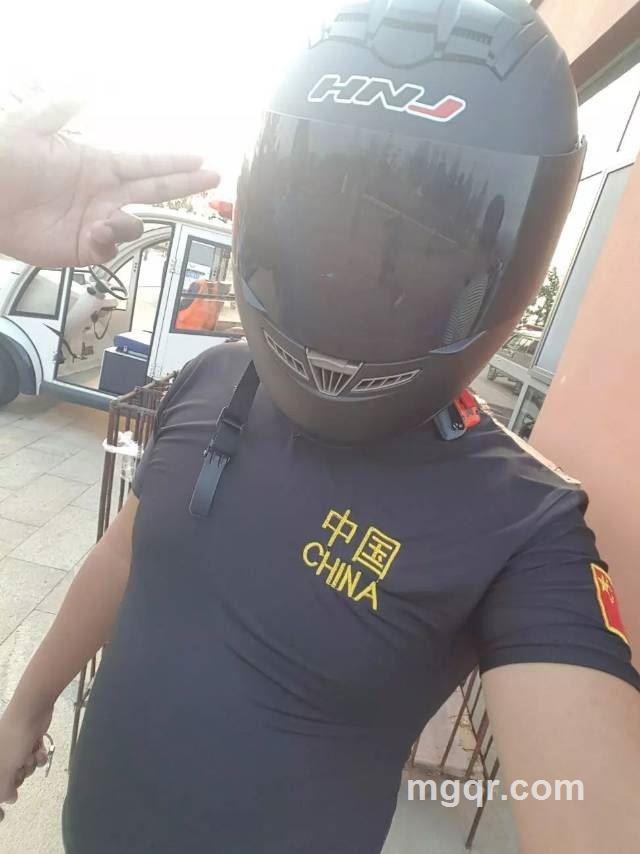 圈不同别硬融的头像