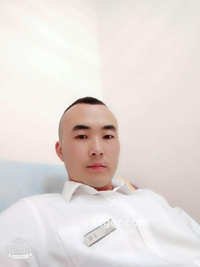 伊人饮酒醉的头像