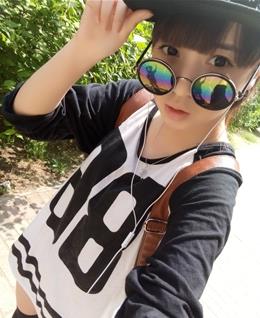 等待的玫瑰的头像